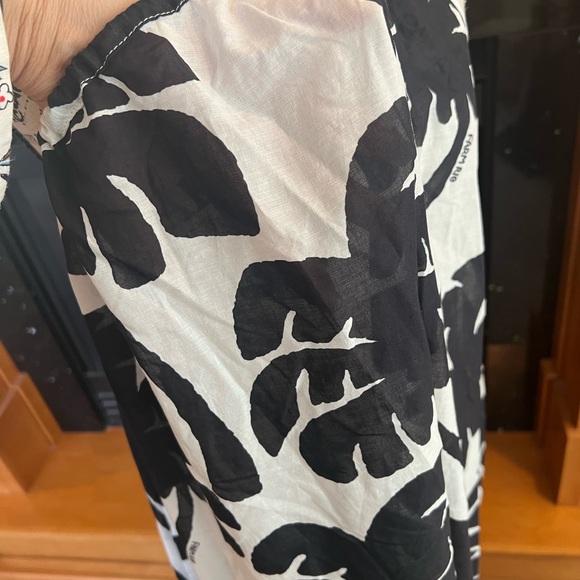 Farm Rio Dress NWT - Picture 2 of 12